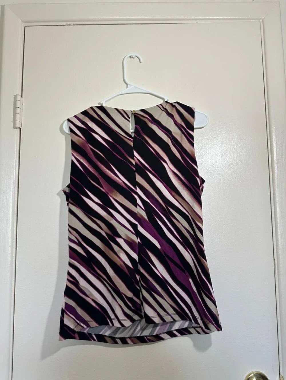 Calvin Klein Sleeveless Abstract Zebra-Pleated Neck Tank Blouse To Size• XS